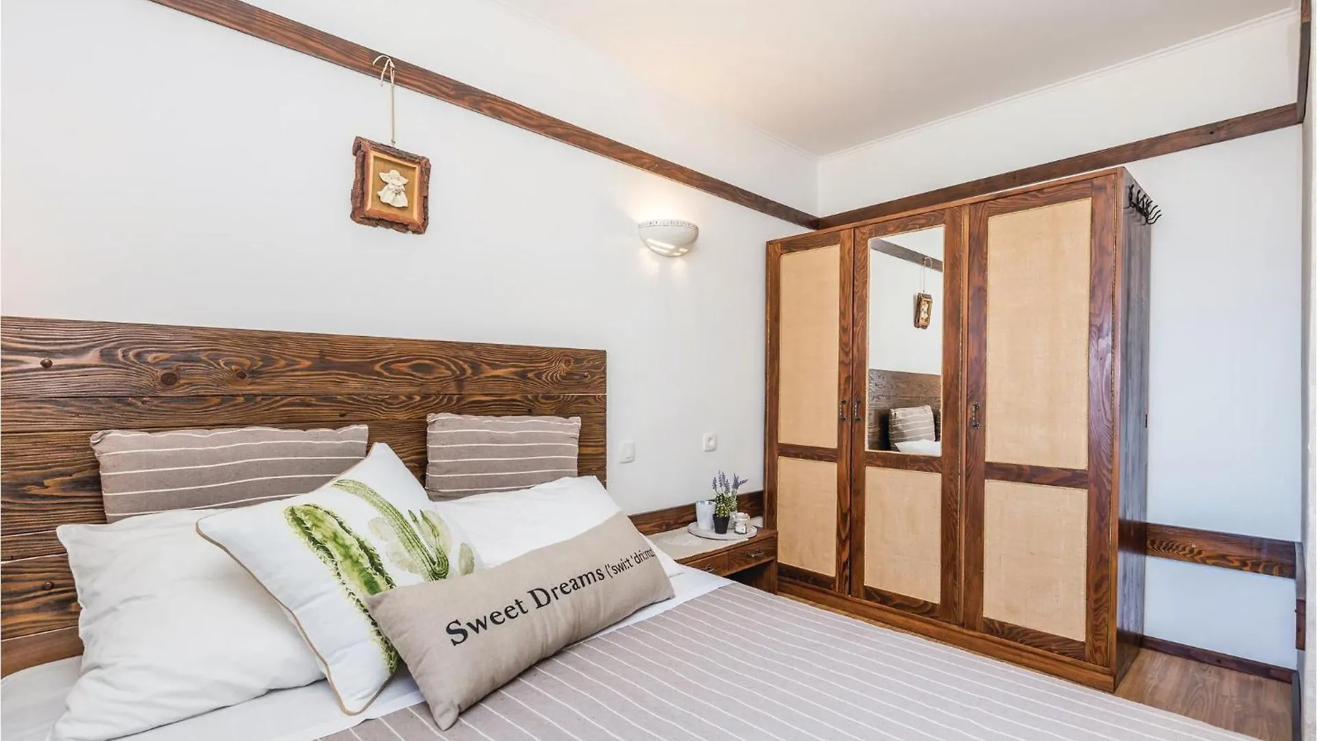 1 Bedroom Cozy Home In Mošćenička Draga Casa vacanze